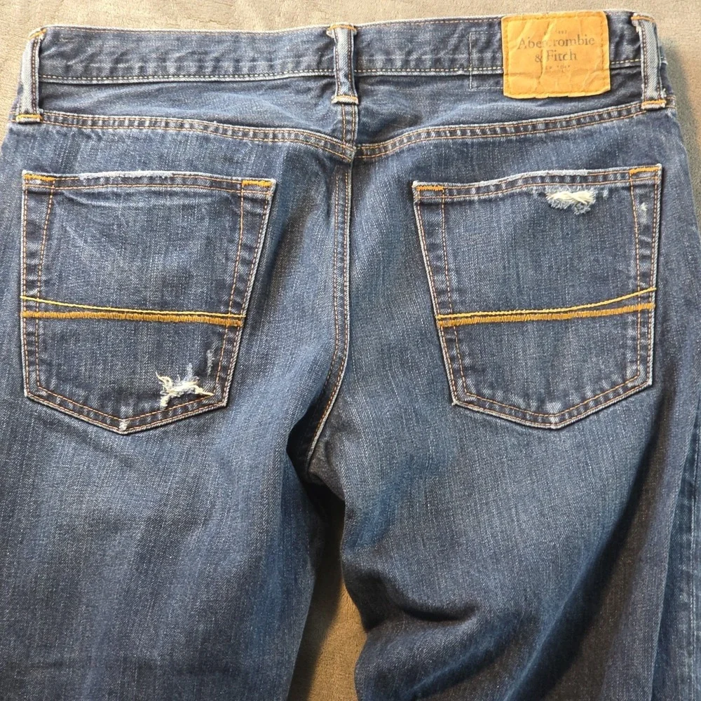 Abercrombie Fitch Button Fly Mens Jeans Size 33x32 MSR (34×33) Dark Blue‎
